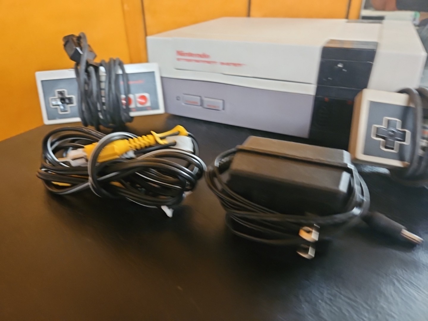 Nintendo Entertainment System NES-001 Original Console Bundle-Tested