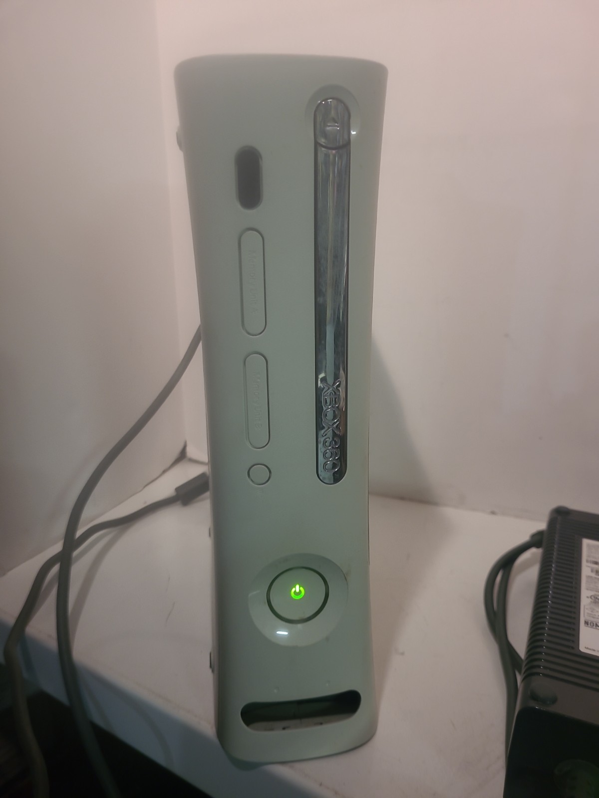 Microsoft Xbox 360 Pro Console White 20GB HDMI Tested Working + OEM Power Supply