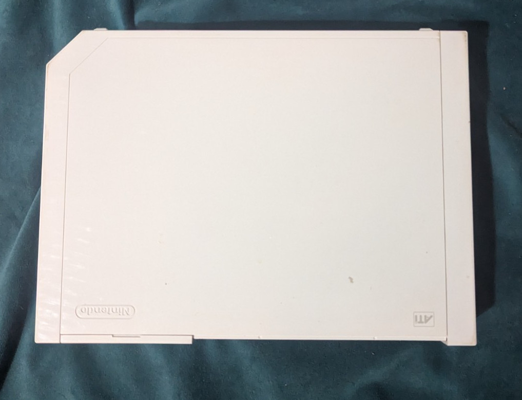 Nintendo Wii Gaming Console RVL-001 (USA) W/ One Wii Remote Controller