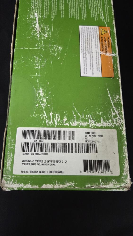 MICROSOFT XBOX ONE S 2TB – GEARS OF WAR 4 EDITION IN BOX (C57006335)