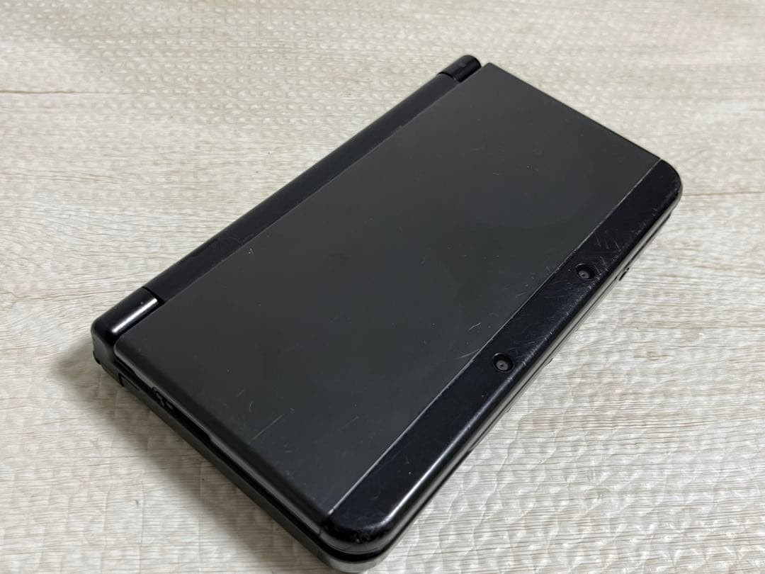 Japanese New Nintendo 3DS black without inner box KTR-001