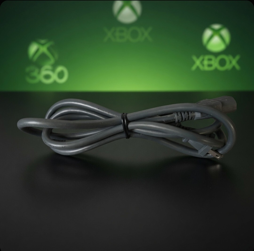 Microsoft XBox 360 Gaming System 250GB HD OEM Controller & Kinect Tested & Works