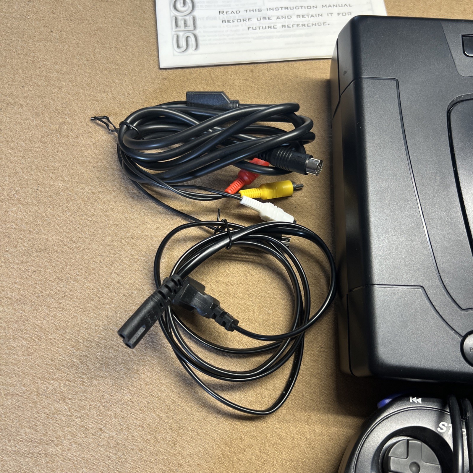 Sega Saturn Complete Bundle — CIB Console, 8 Games, Original Box Vintage 90s