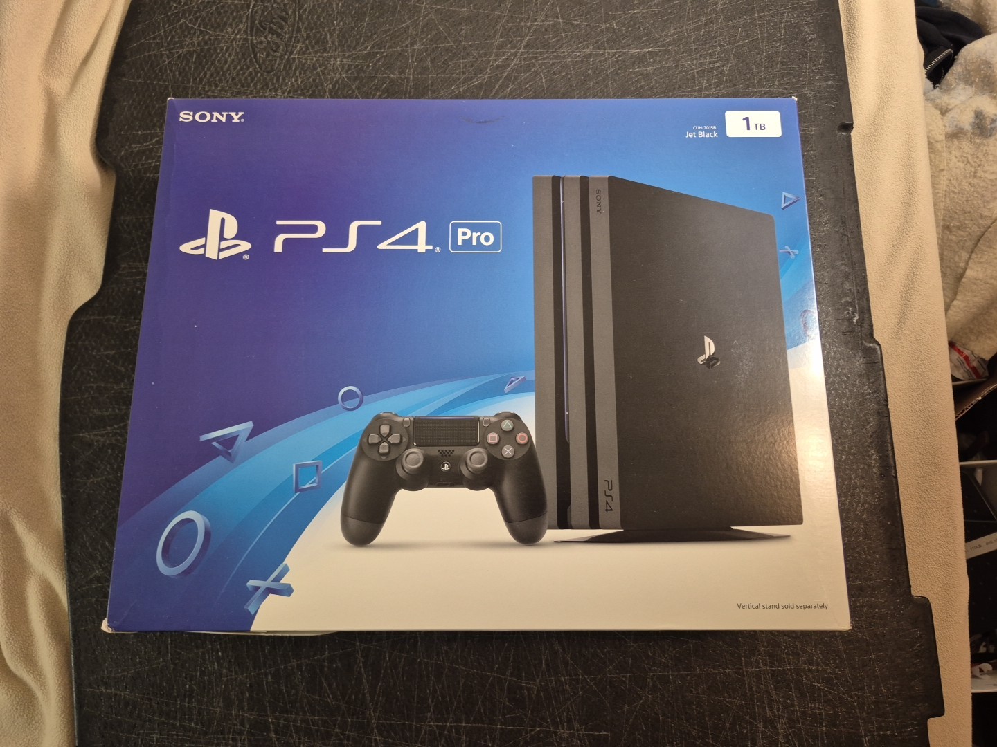 Sony PlayStation 4 Pro 1TB Console PS4 NEW open box. USA cuh-7015b
