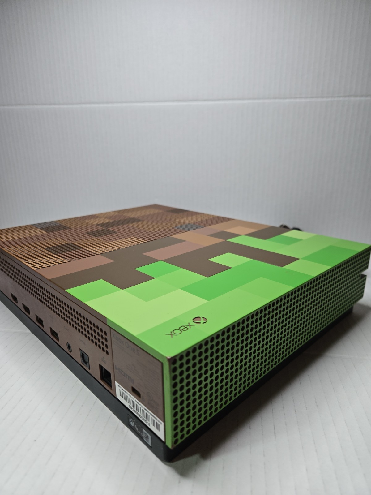 Microsoft Xbox One S Minecraft Limited Edition 1TB Green & Brown Console