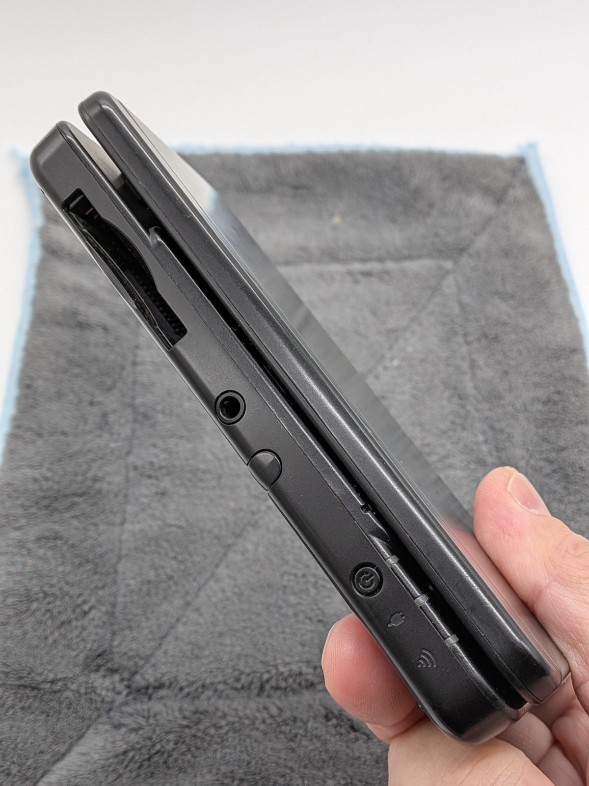 【Excellent5 Box】New Nintendo 3DS Handheld Console Rare KTR001 Used From Japan