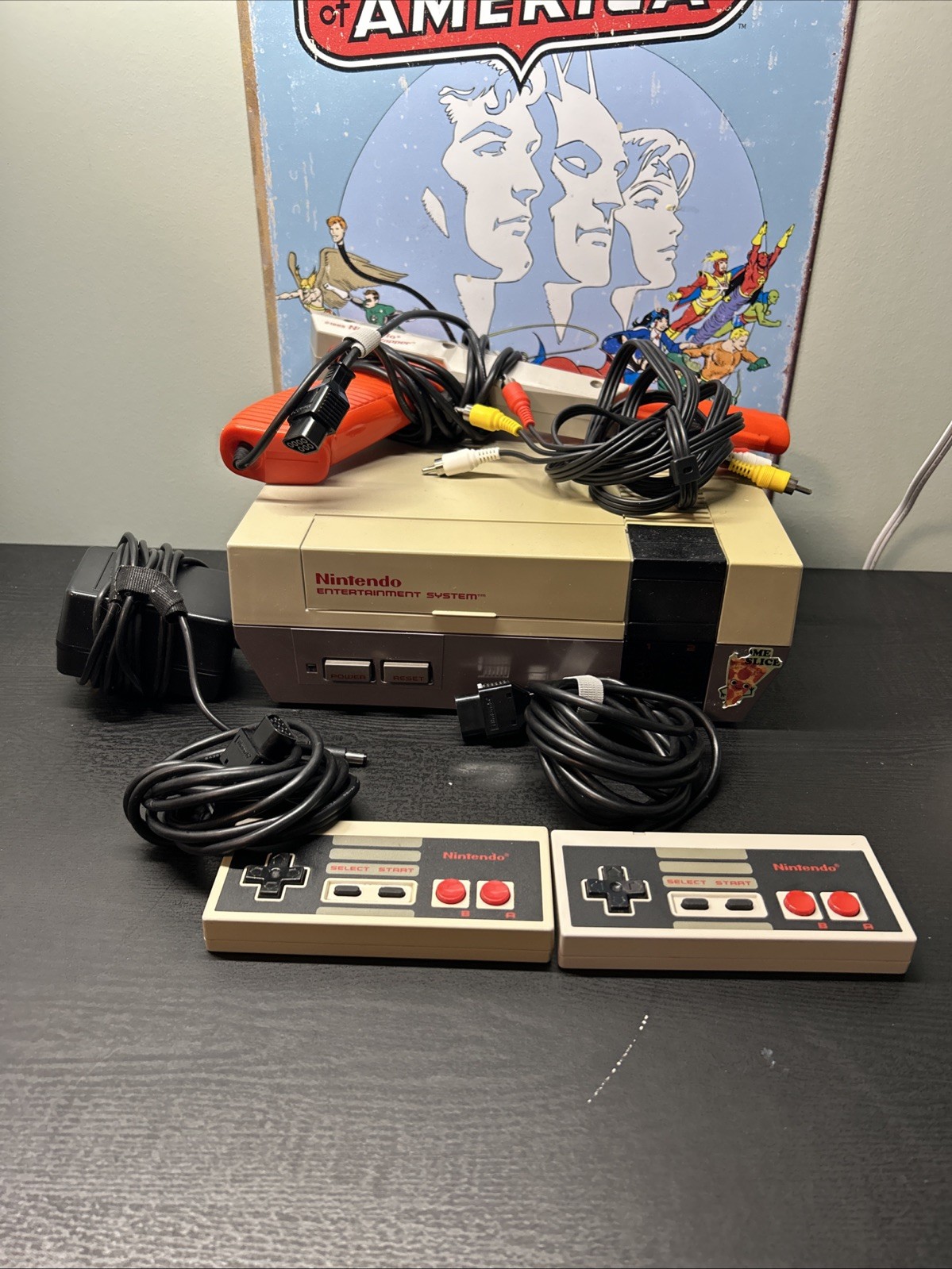 VTG 1985 Nintendo NES-001 Console 2 Controllers And Duck Hunt Gun🔥