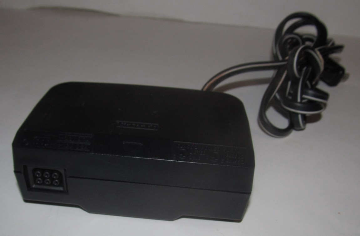 Nintendo 64 N64 NUS-001 (USA) Console System w/ cables – Untested (WSS1)
