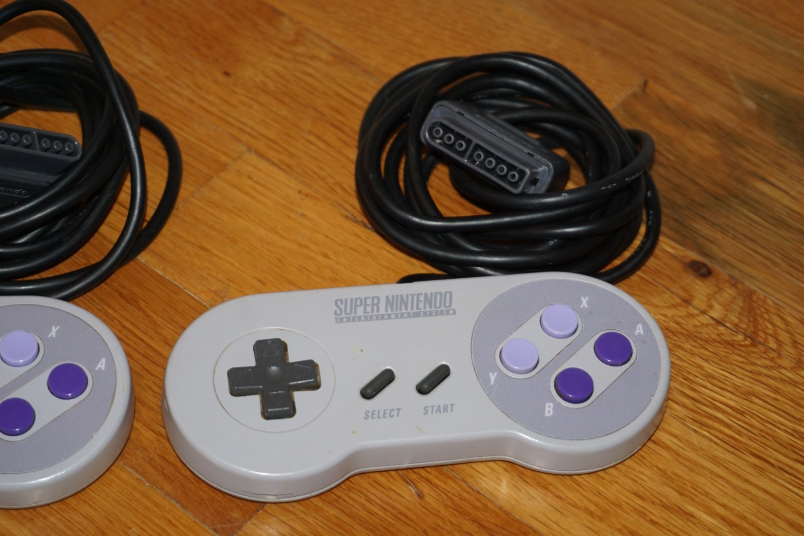 Super Nintendo Control Deck SNS-001 with two controllers-not tested