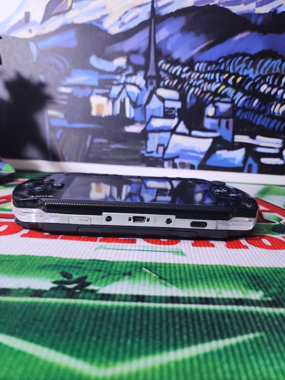 Sony PSP 1000 Portable Entertainment Pack – Black with 128gb sd