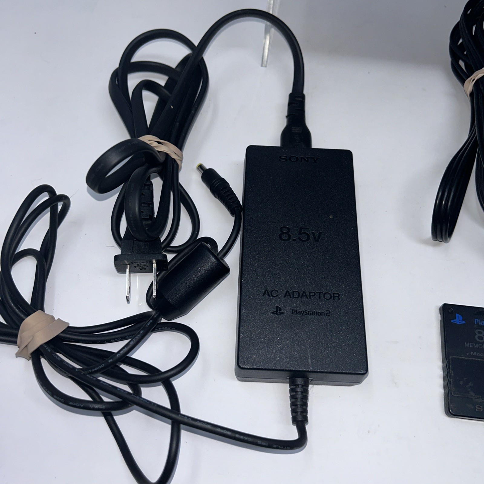 Sony PlayStation 2 Slim (SCPH 77001) PS2 Console w/ Memory Card Controller Games