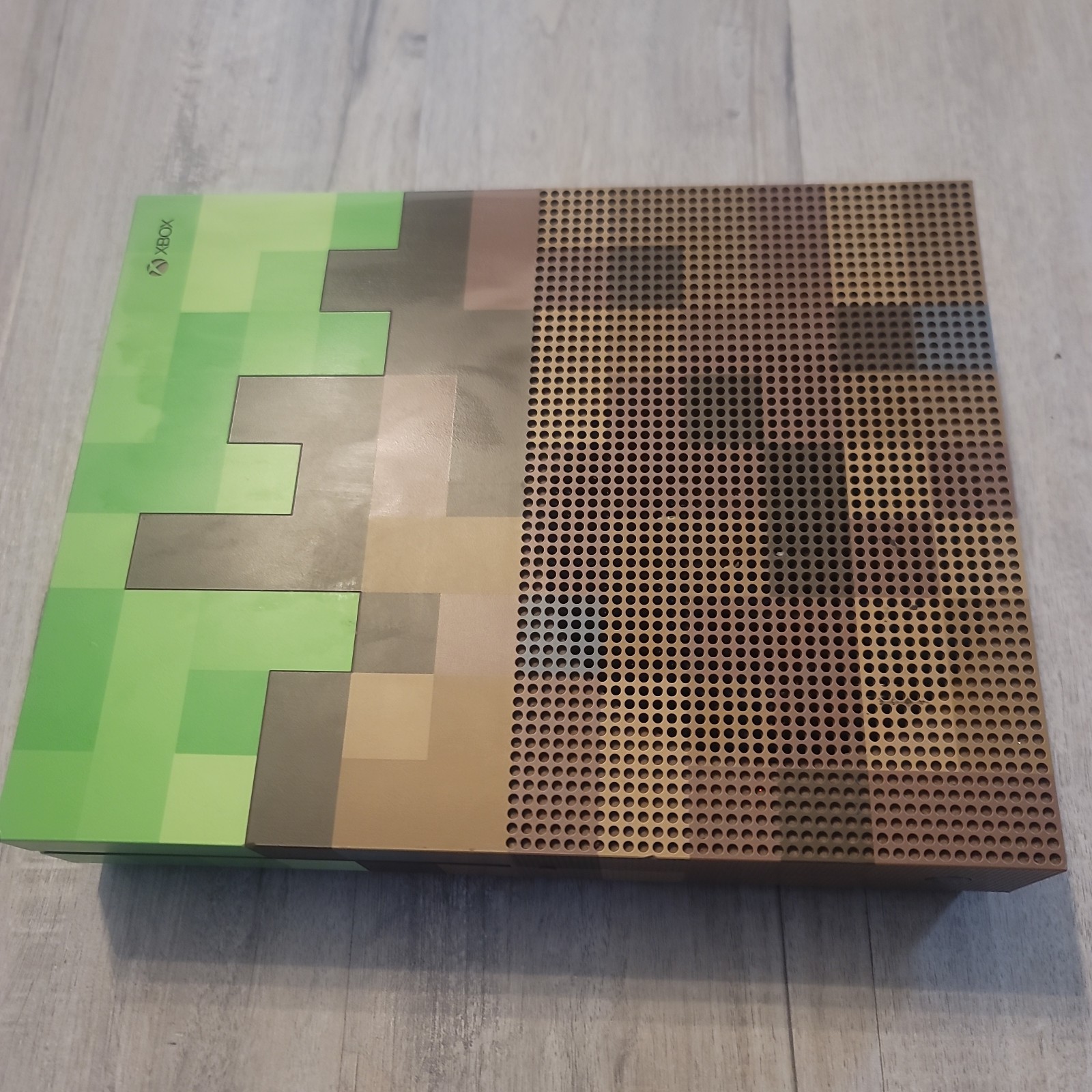Microsoft Xbox One S Minecraft Limited Edition 1TB Green & Brown Console + Cords
