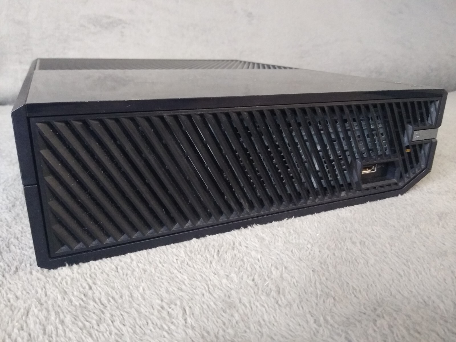 Microsoft Xbox One Console W/Powerbrick Power Cord HDMI Cord Clean Tested Works