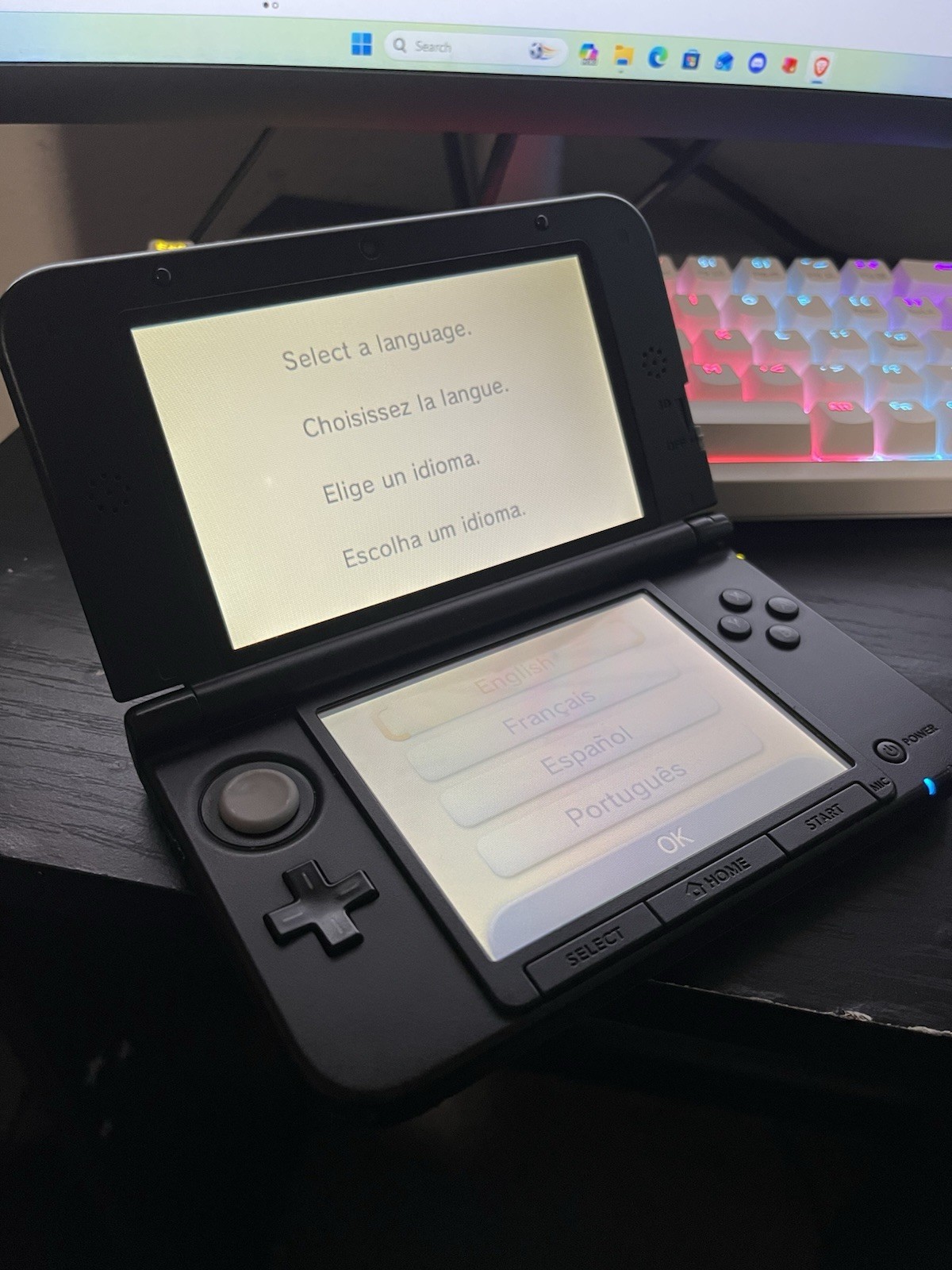 Nintendo 3DS XL Black Handheld Console 3D REGION FREE w/ AC Adapter