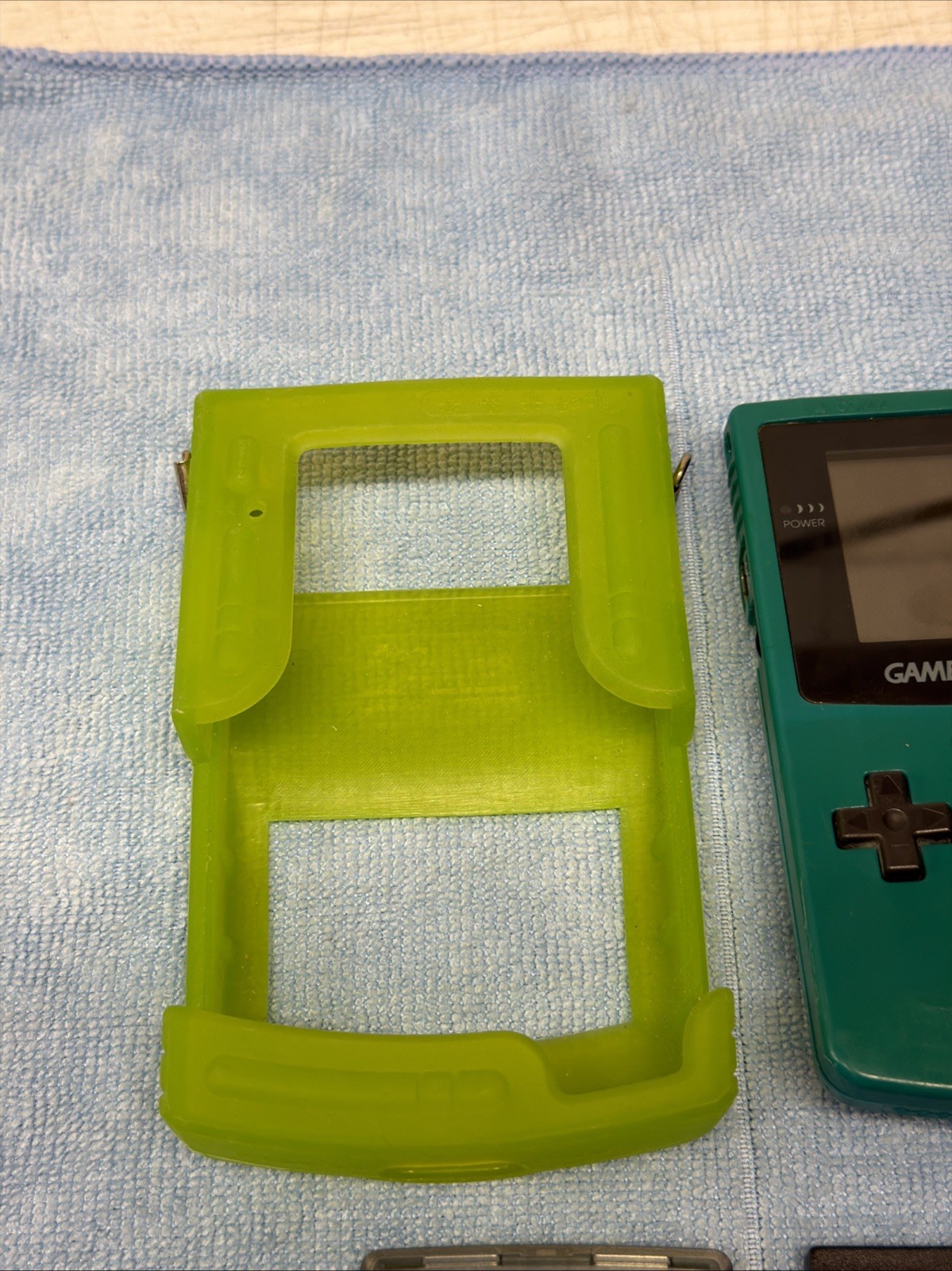 Nintendo Game Boy Color Handheld Console Teal CGB-001 With 2 Games!