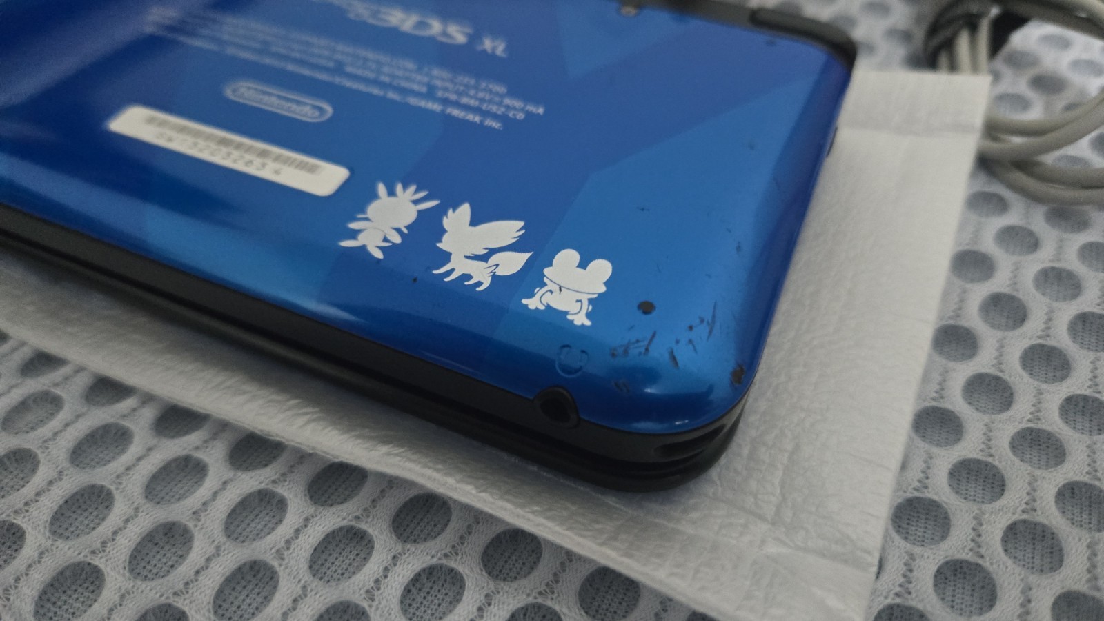 Nintendo 3DS XL Pokémon X/Y Limited Edition Bundle BOXED + 15 Games + 3DS Case