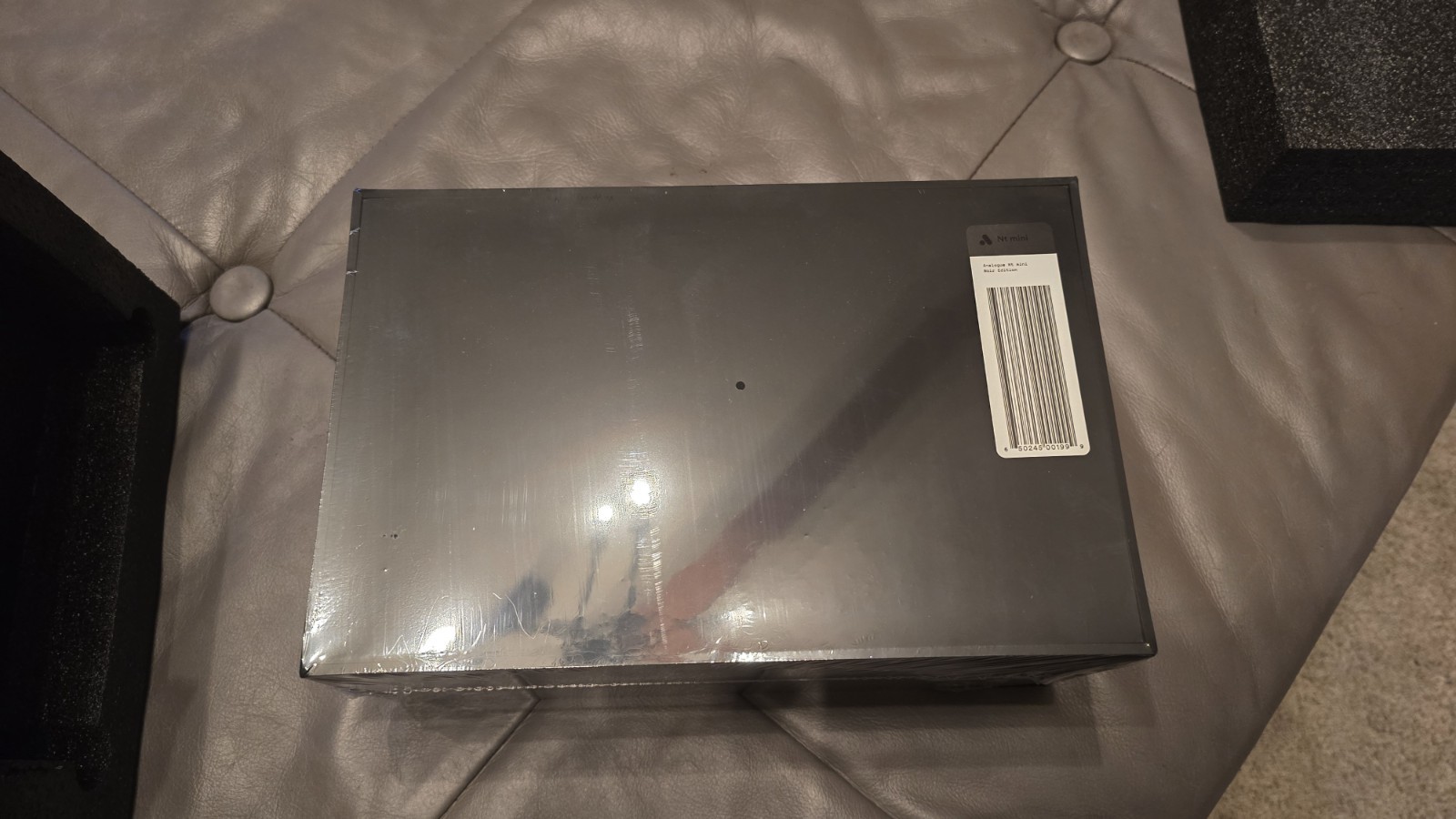 Analogue NT Mini Noir V2 – Final Edition – New in Box – NES FPGA Console