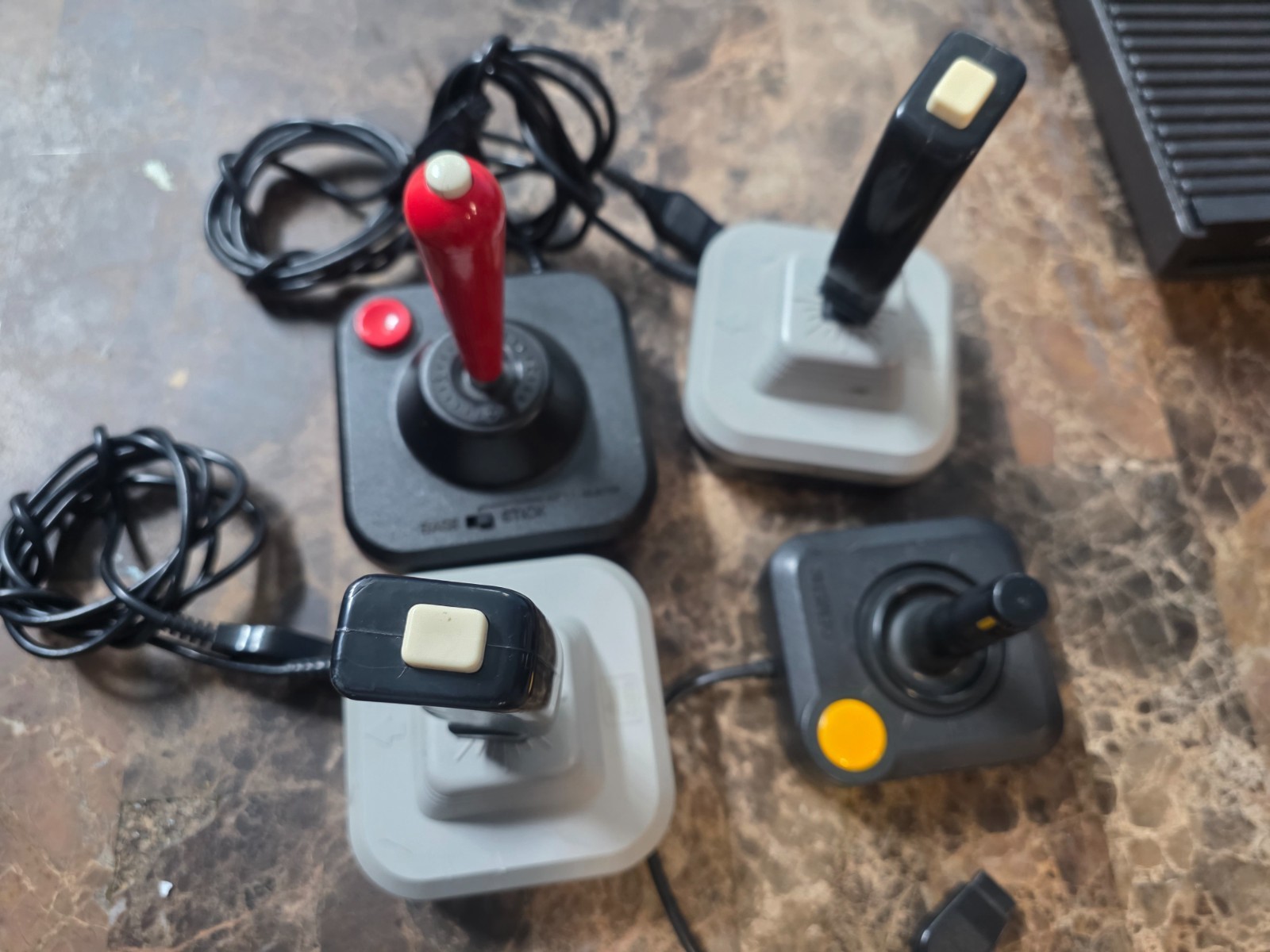 Atari 2600 console + 10 Controllers+ 18 Games, 2 OEM Power Supplies , Gremlins