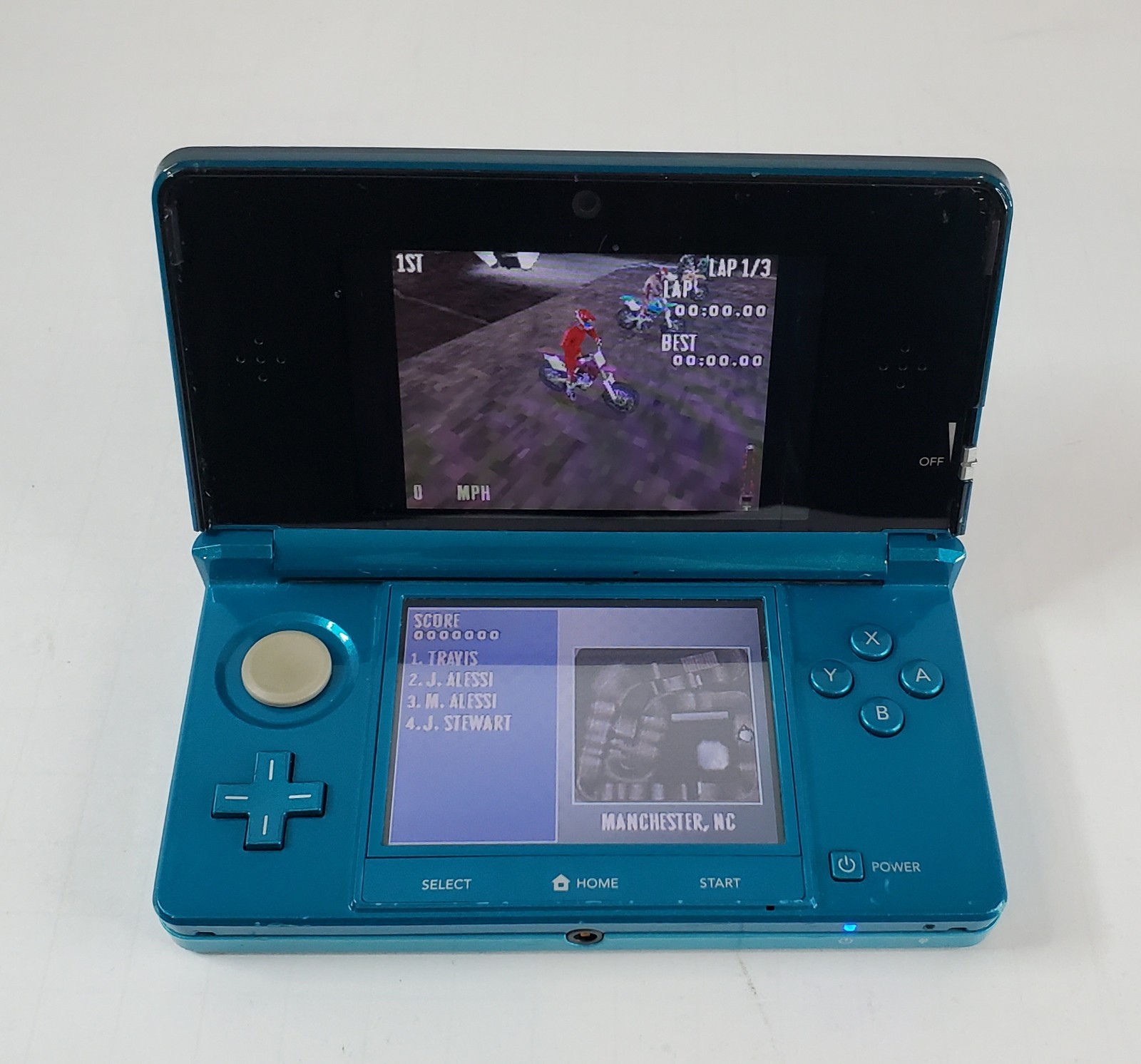 Nintendo 3DS Handheld System – Aqua Blue USA MODEL – No Stylus