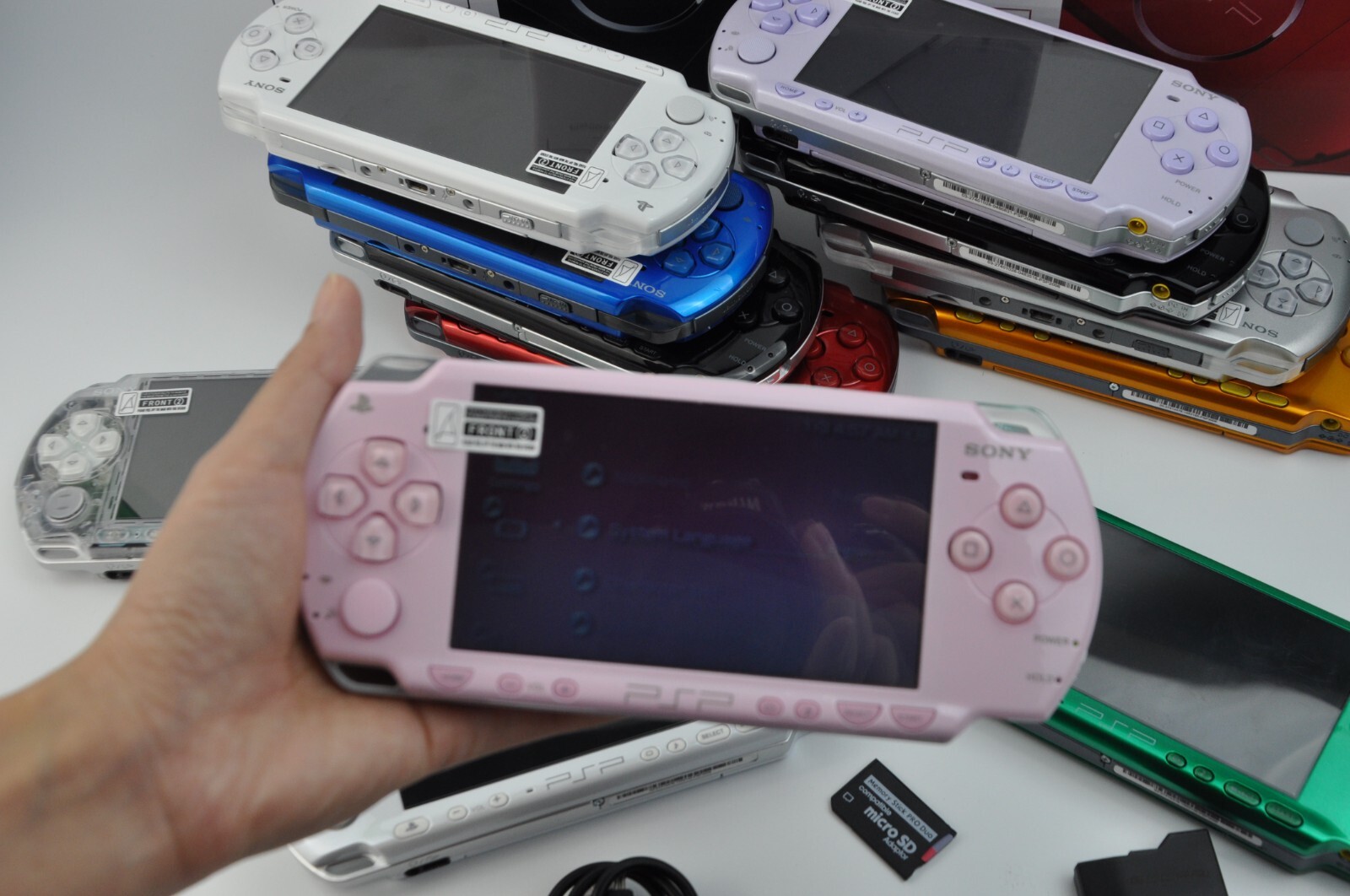 Sony PSP-3000 Console Select Color w/Charger + new battery + random 5 games +32G