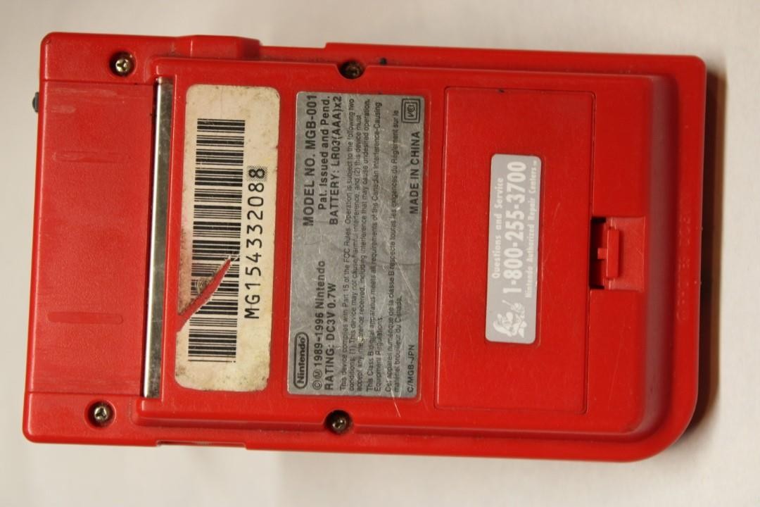 Nintendo Game Boy Pocket Handheld Console MGB-001 – Red