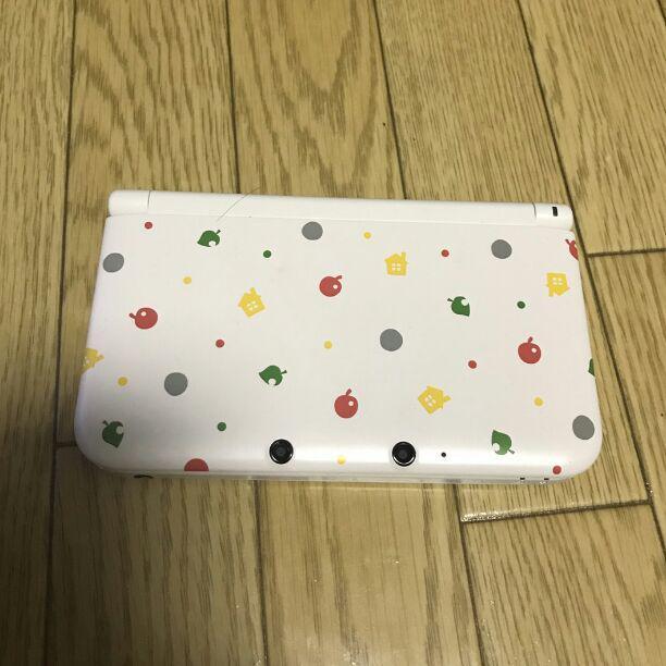 Nintendo 3DS LL Animal Crossing: New Leaf Pack Model White Console with Charger