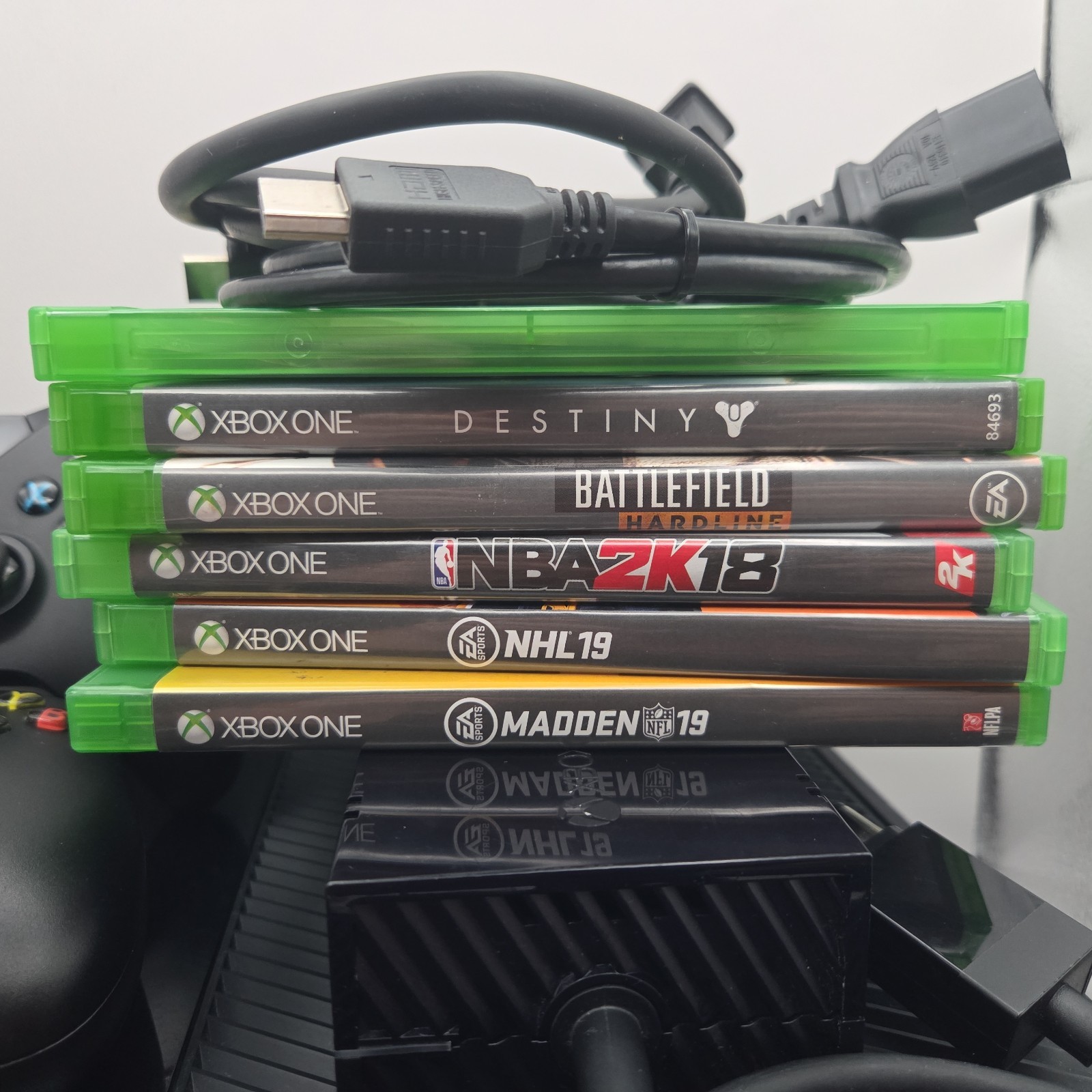 Microsoft Xbox One Console Bundle – Cables, Controllers, Games, Accessories