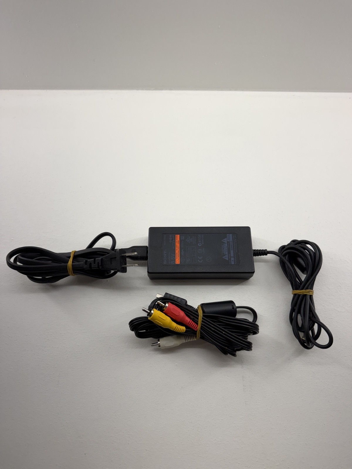 Sony PlayStation 2 Slim Launch Edition Charcoal Black Console (Fast Shipping!)