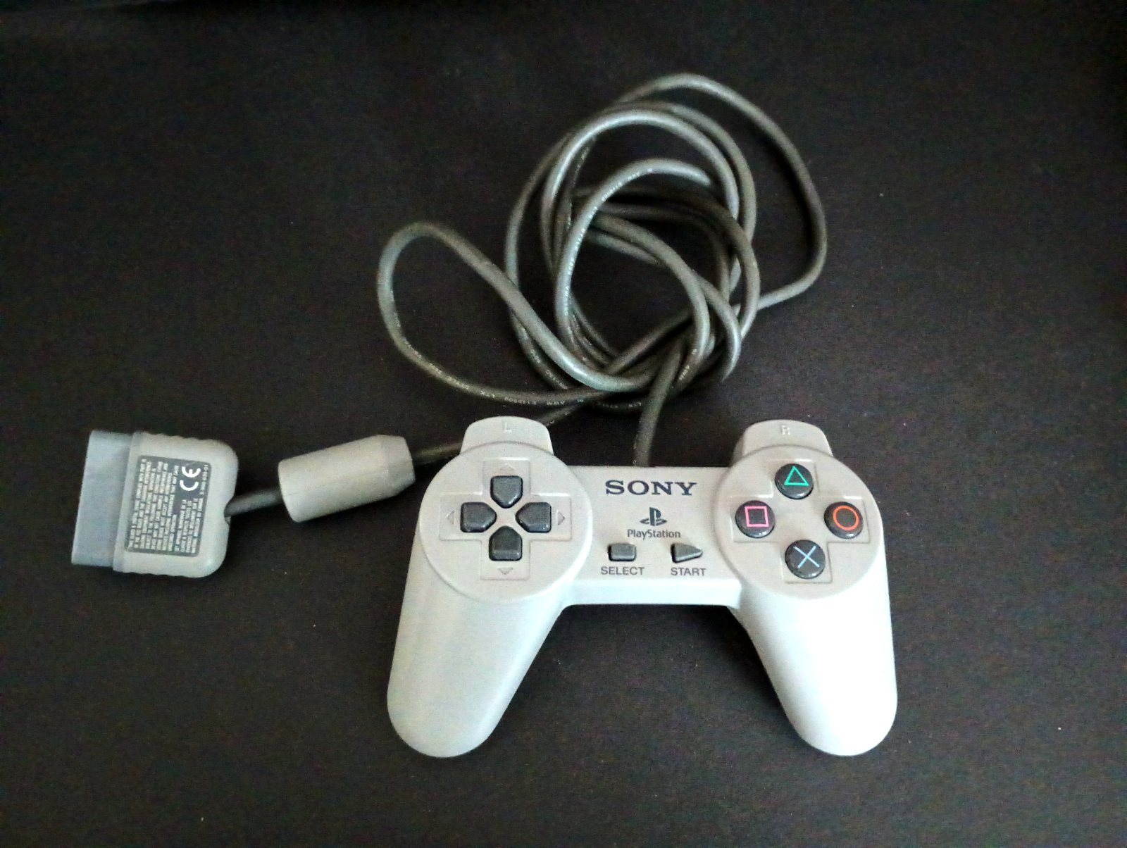 sony playstation 1 console 1 controller 2 memory cards + you don’t know jack