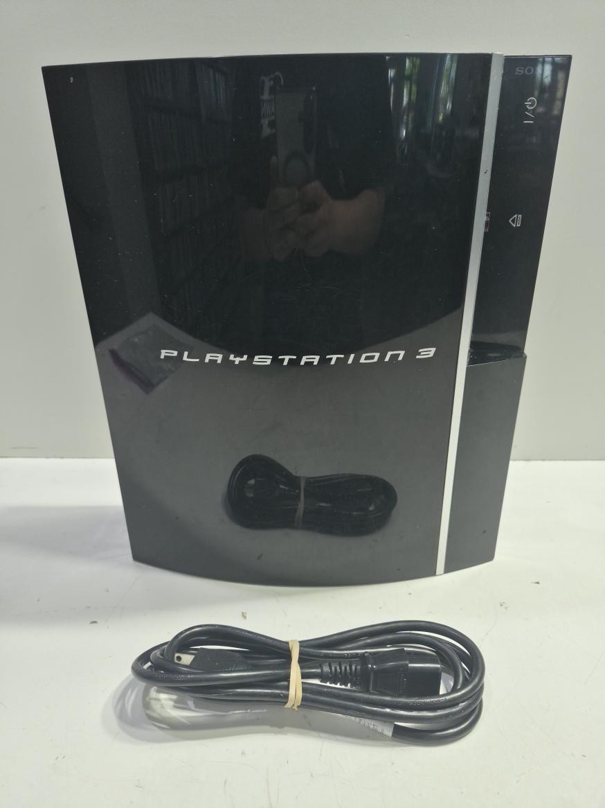 SONY PLAYSTATION 3 W/CORD NO CONT (P11034788)
