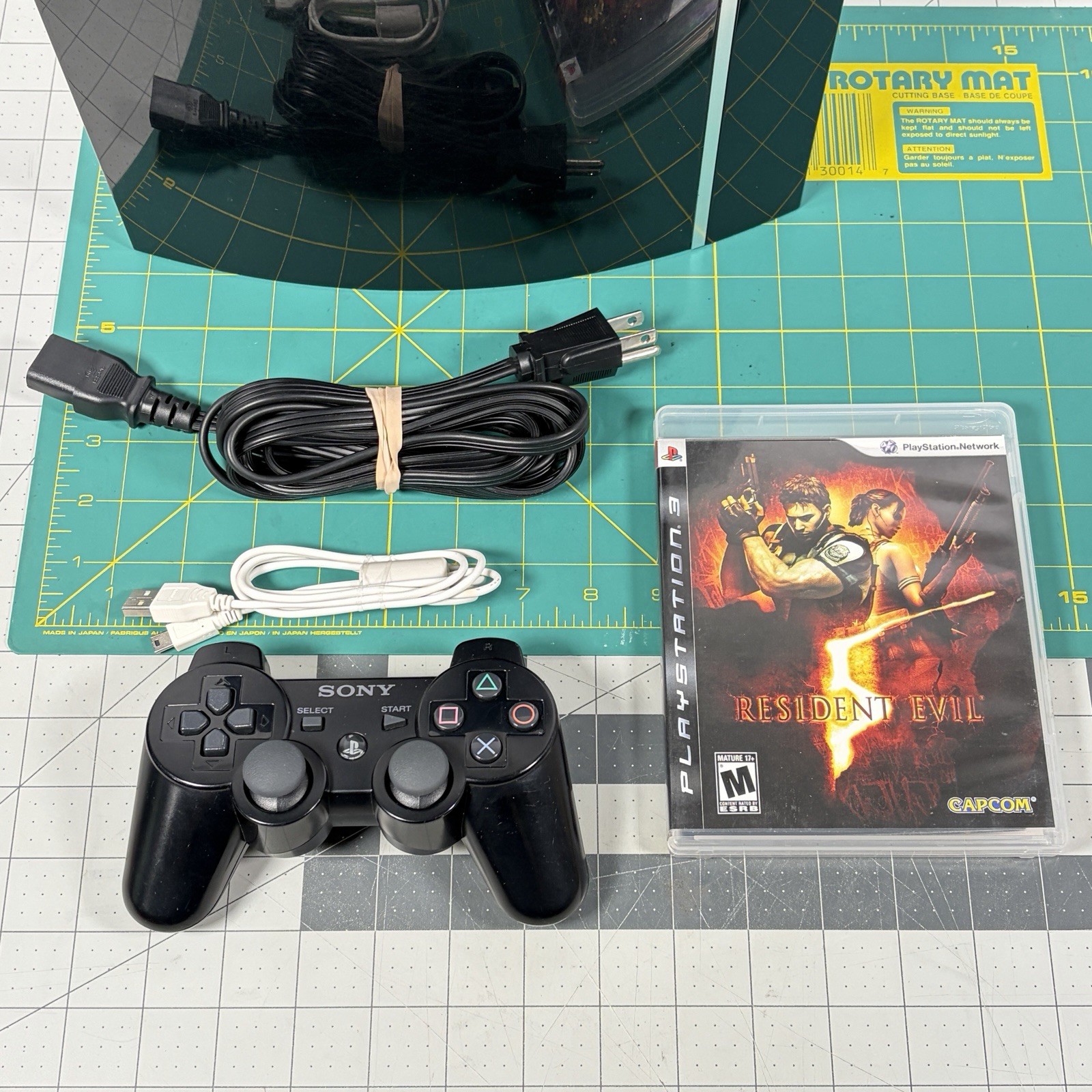 Sony PlayStation 3 PS3 CECHK01 250GB SSD Console Bundle Tested + Controller