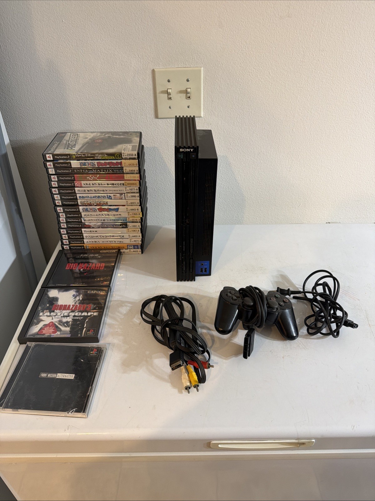 PlayStation 2 Black SONY from japan PS2 Console SCPH-39000 With 20 Games READ