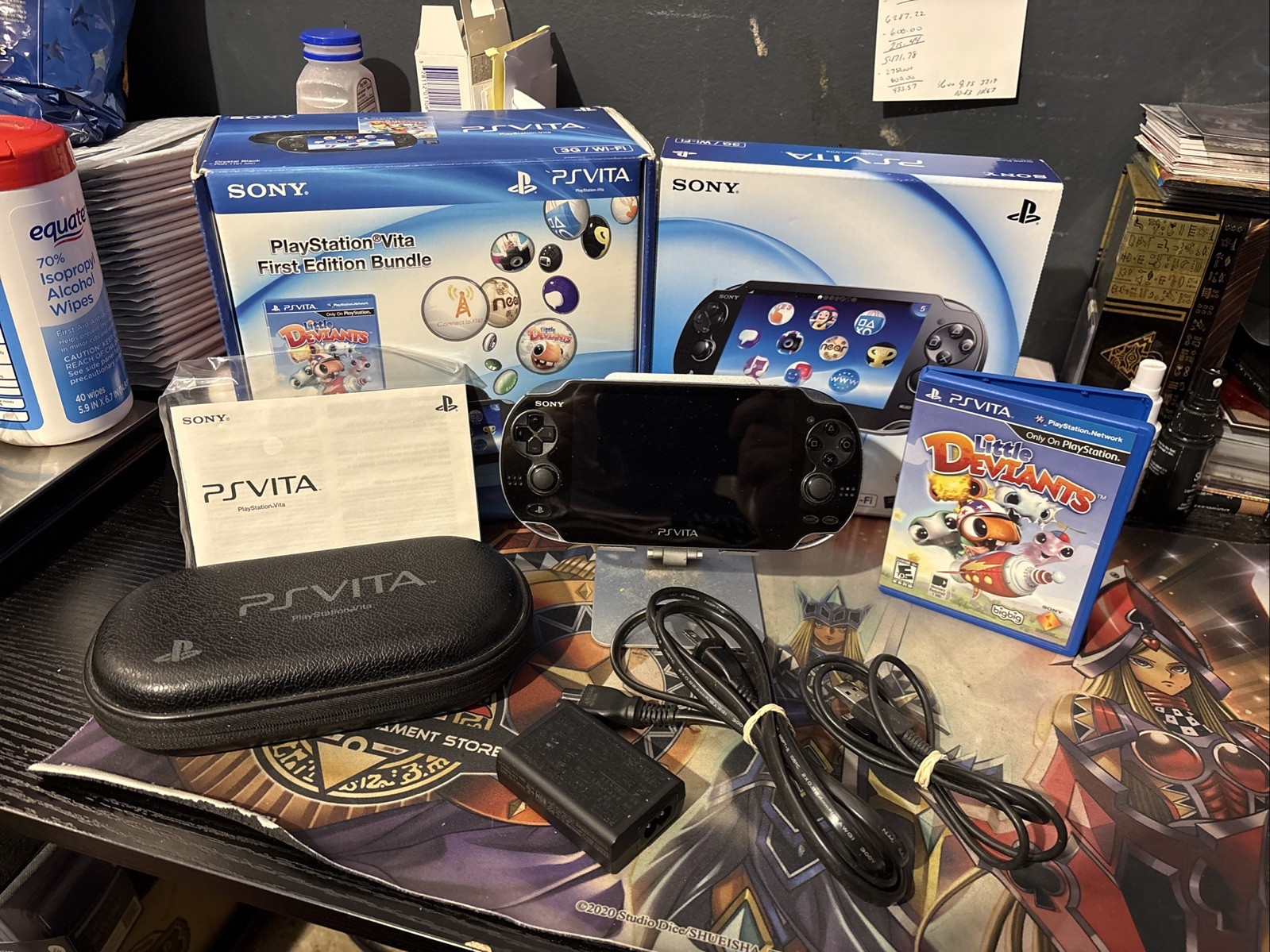 Sony PlayStation Vita 3G/Wi-Fi 512MB First Edition Bundle