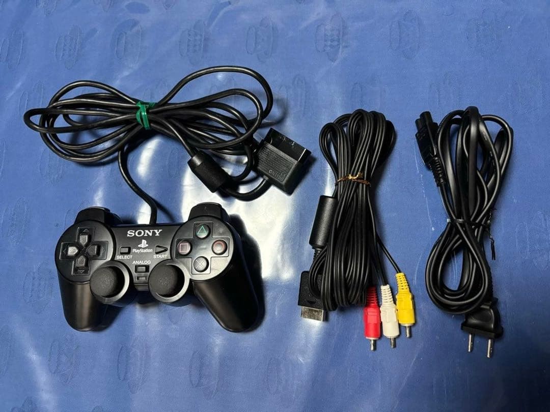 [Rare, in excellent condition] PlayStation 2 console, Midnight Black, in box