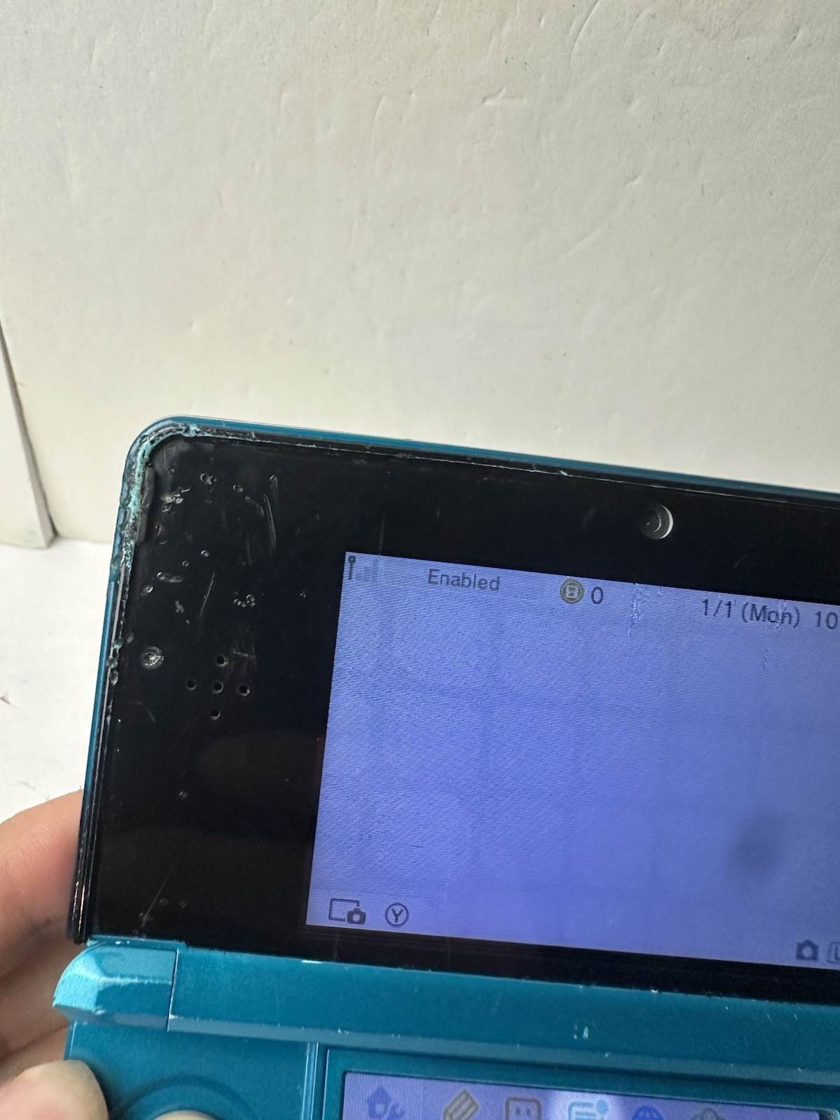 Nintendo 3DS Handheld Console – Aqua Blue (Teal) BUNDLE Cosmetic Wear Read