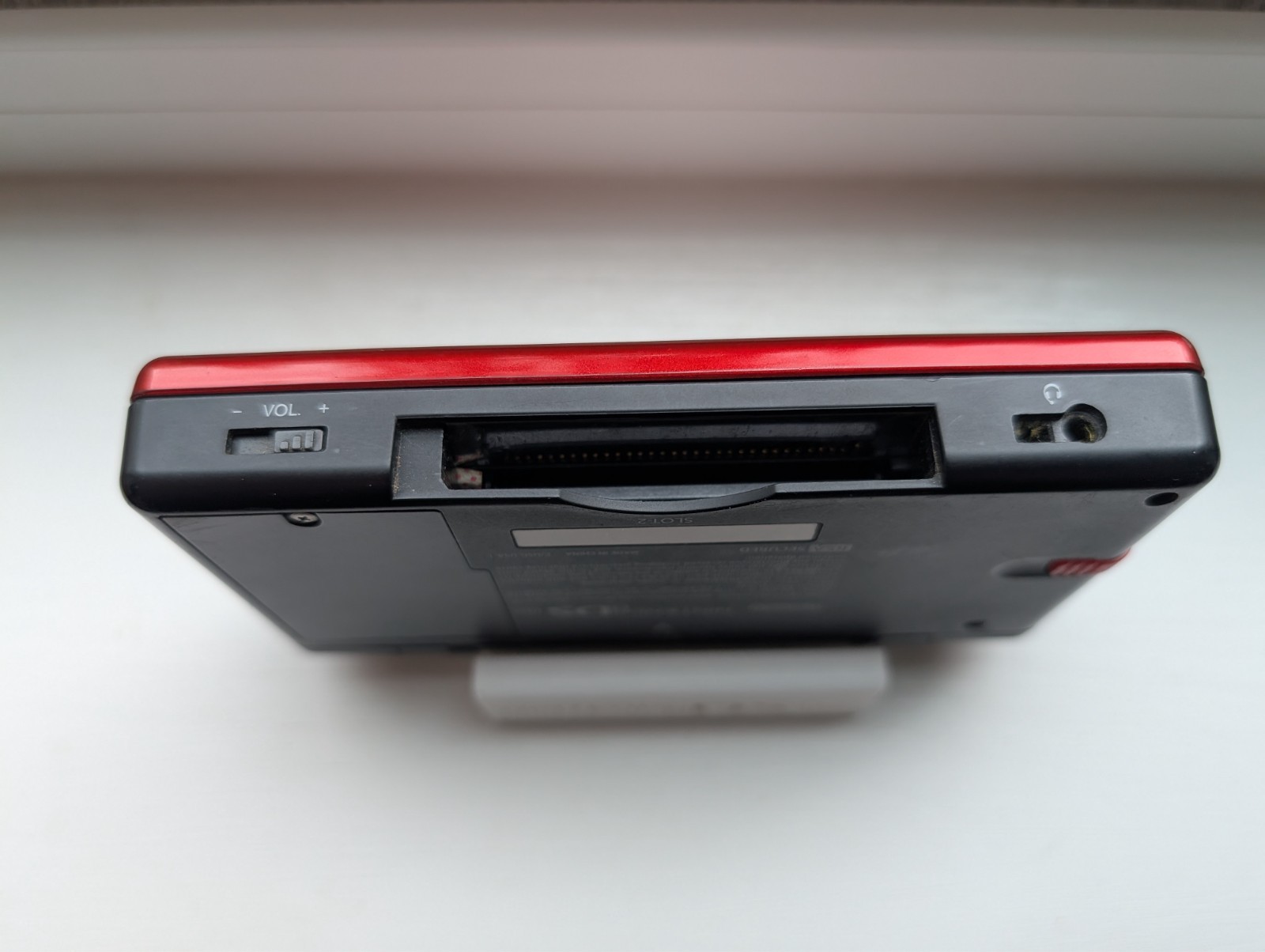 Nintendo DS Lite Handheld Crimson Red w/ stylus – Fully Tested / Working