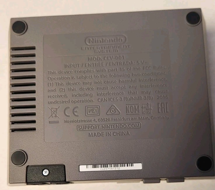 Nintendo NES Classic Edition Console Mini Gaming System CLV-001 Excellent Preown