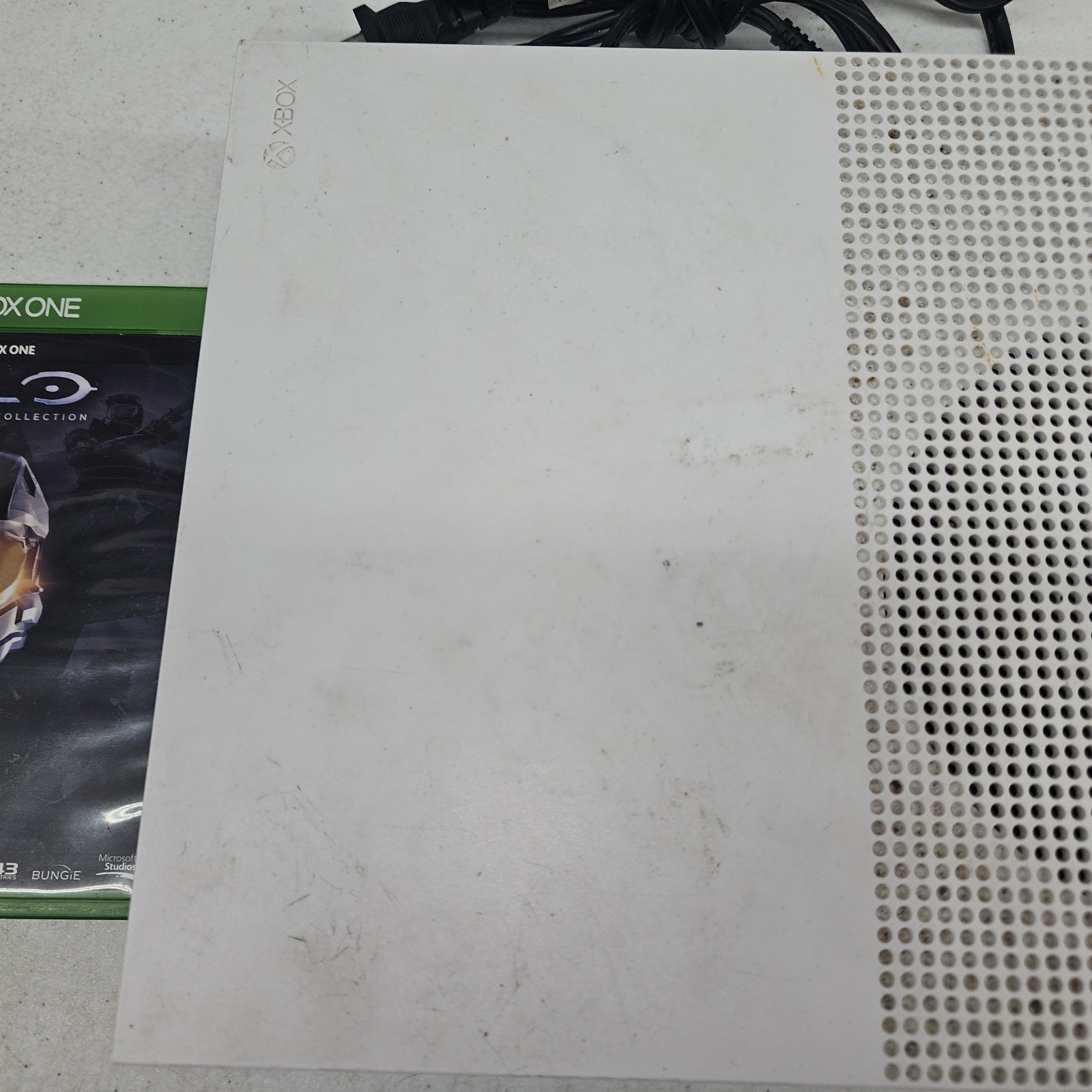 1681 Microsoft Xbox One Bundle Dark Souls Trilogy Halo Master Chief Collection