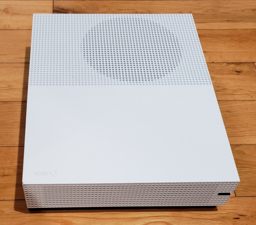 Xbox One S 1TB Console 1681 White Bundle, Controller 1708, Power, HDMI, TESTED