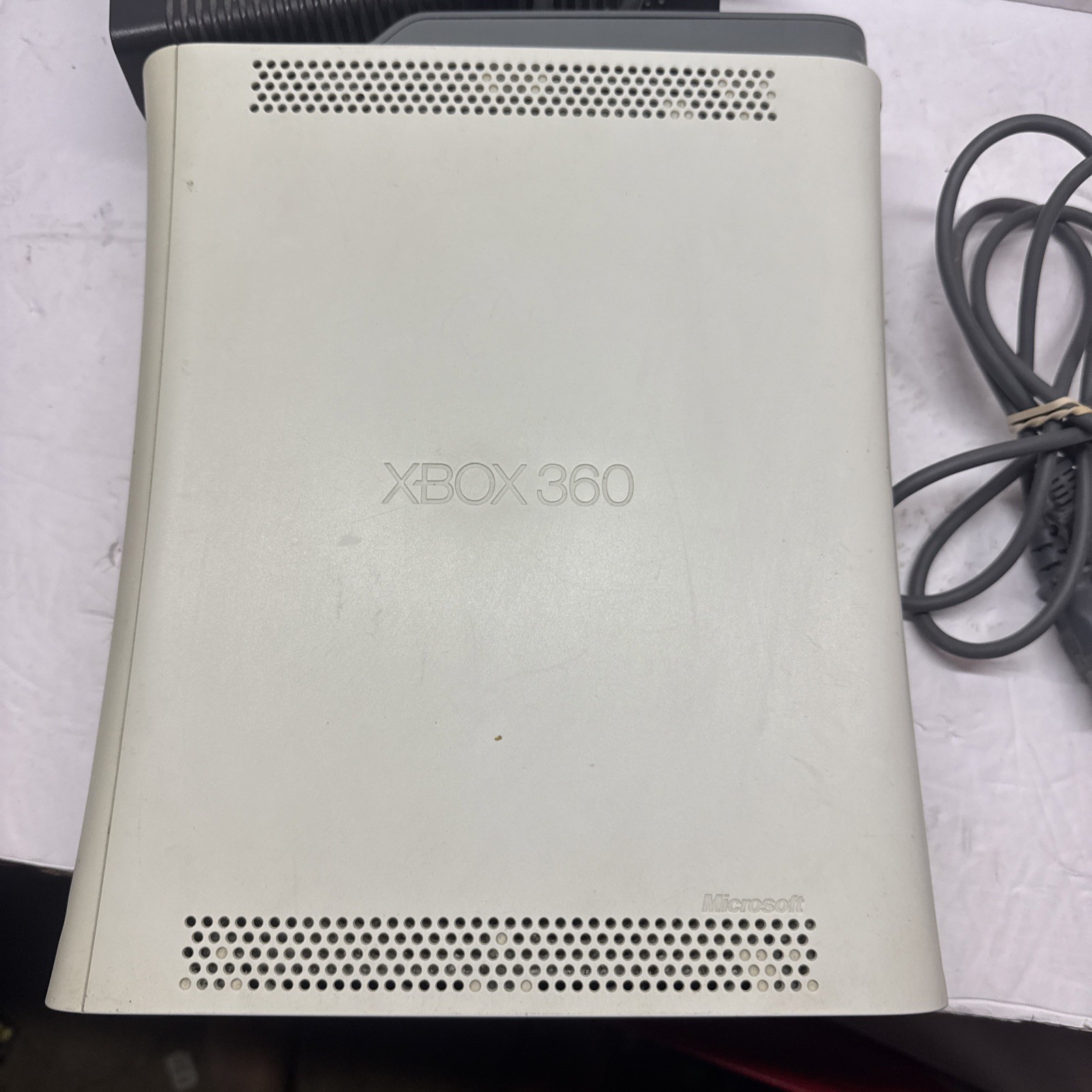 XBOX 360 Pro 20GB Console + Power Supply Works No Controller Good