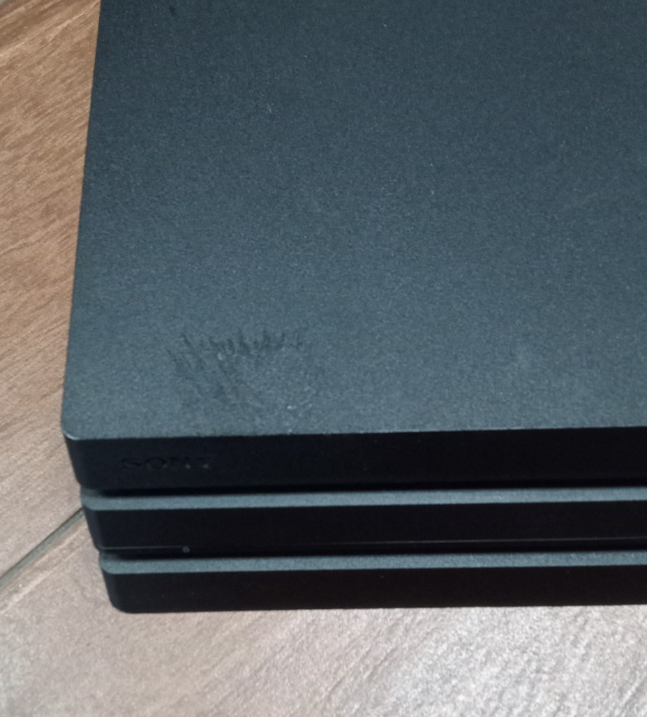 (MA2) Sony PlayStation 4 Pro 1TB CUH-7215B Console – Black