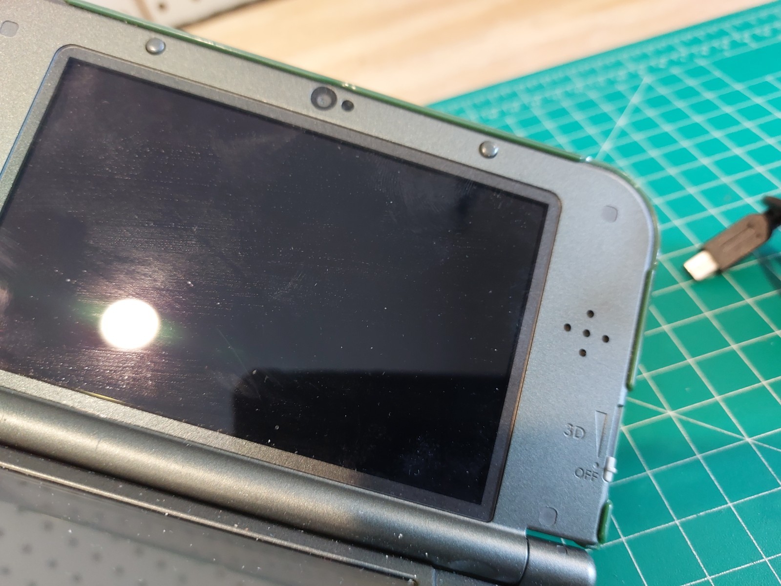 Nintendo New 3DS XL Black Console Tested with Green Zelda Hylian Cover