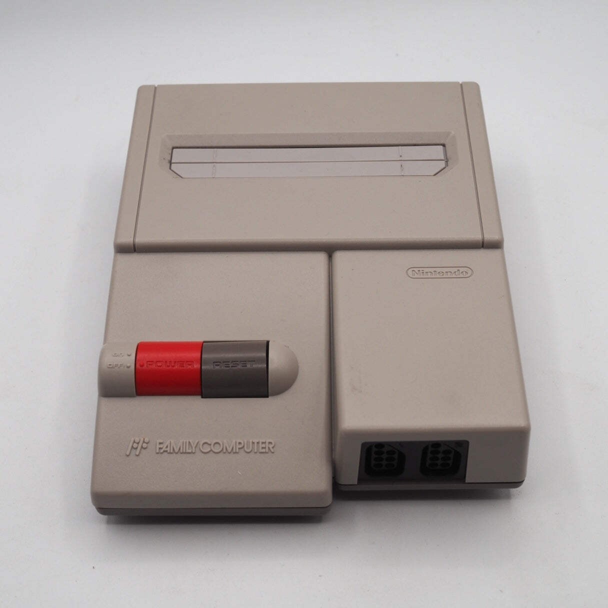 Nintendo New Famicom Console System HVC-101 + Early Famicom Action Games SET