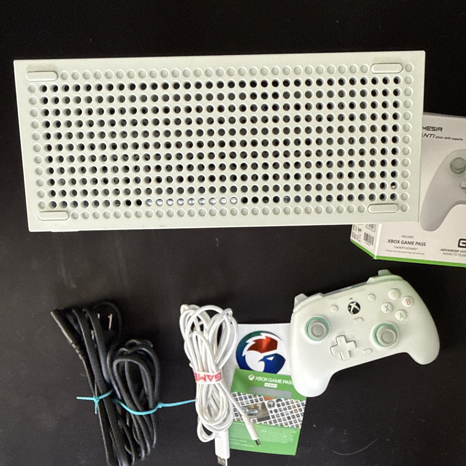 Microsoft Xbox Series S 512GB White Console With Gamesir G7 SE