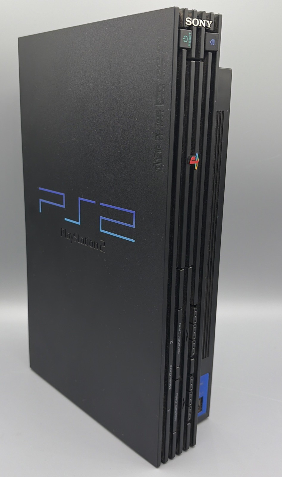 Sony PlayStation 2 Console SCPH-3001 R Near Mint Cosmetic Powers On Black Screen