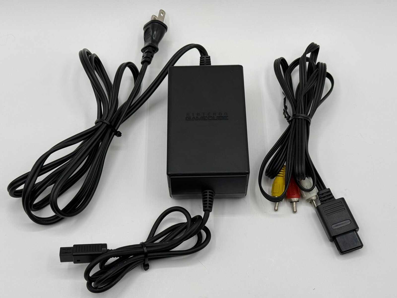 Nintendo GameCube System Spice Orange DOL-001 JPN *JAPAN REGION-LOCKED* Tested