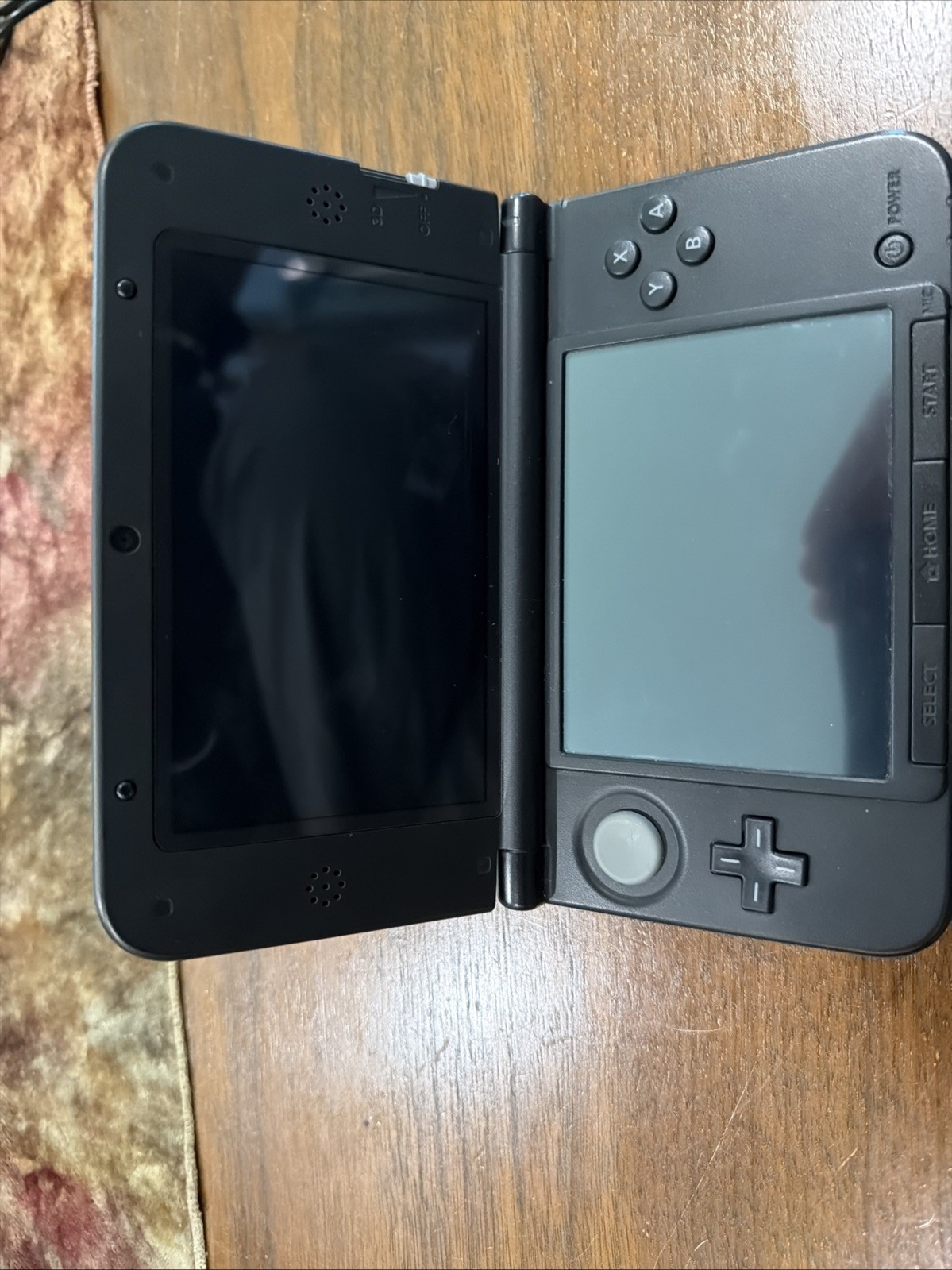 Nintendo 3DS LL Silver/Black 128gb SD Card + Charger + Stylus
