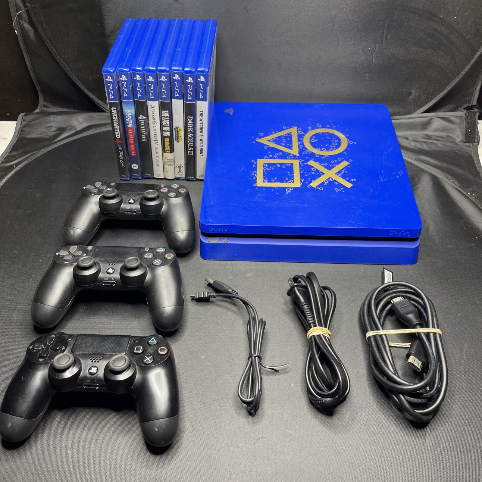 PS4 Slim 1TB Days of Play Limited Edition Bundle 3 Controllers 8 Games Tested