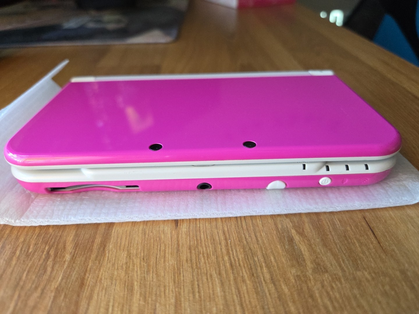 New Nintendo 3DS LL XL Pink White | Japan Region Charger CIB