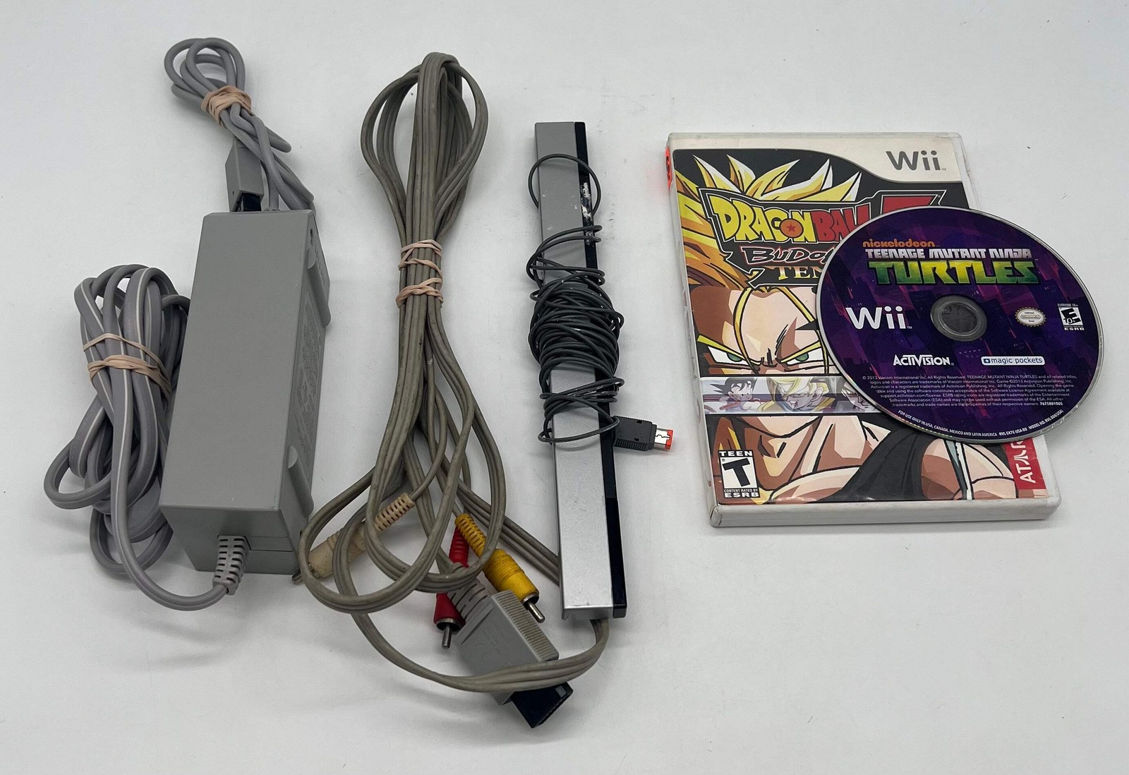 Nintendo Wii RVL-001 White w/ Accessories – Used
